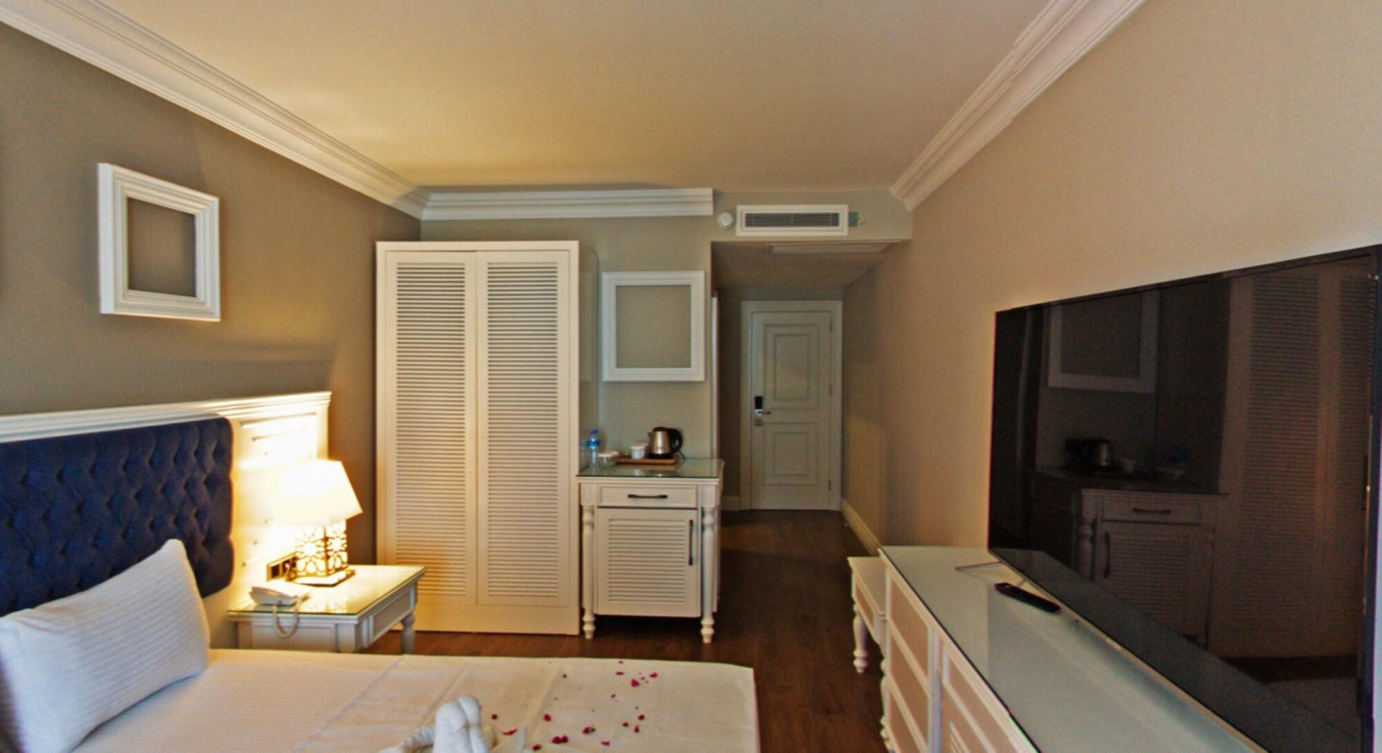Mara Business Hotel Fethiye Exterior photo