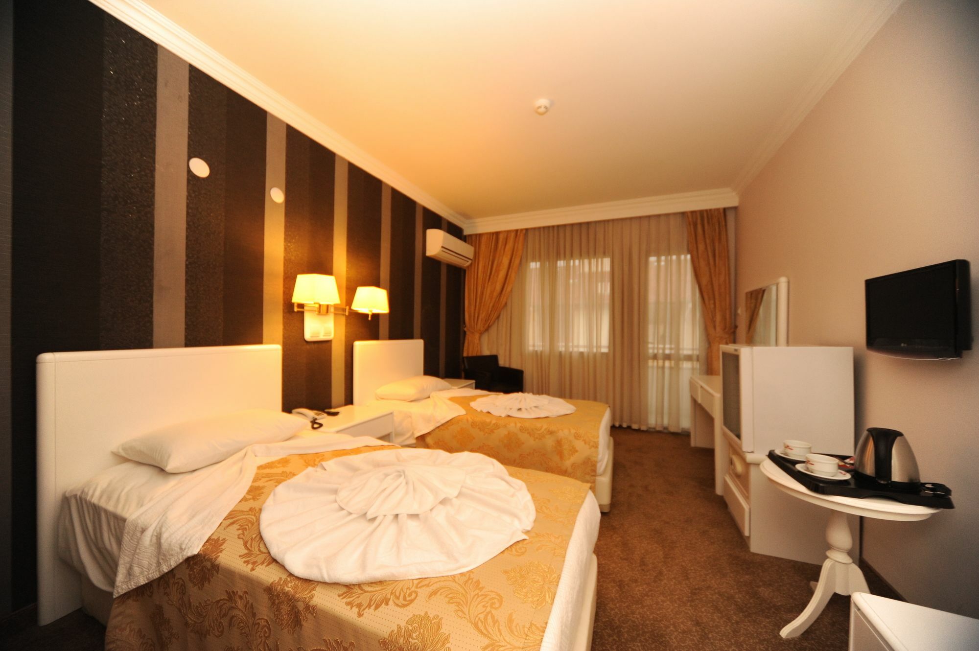 Mara Business Hotel Fethiye Exterior photo